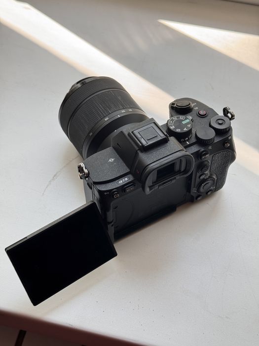 Sony A7iv, Sony A74