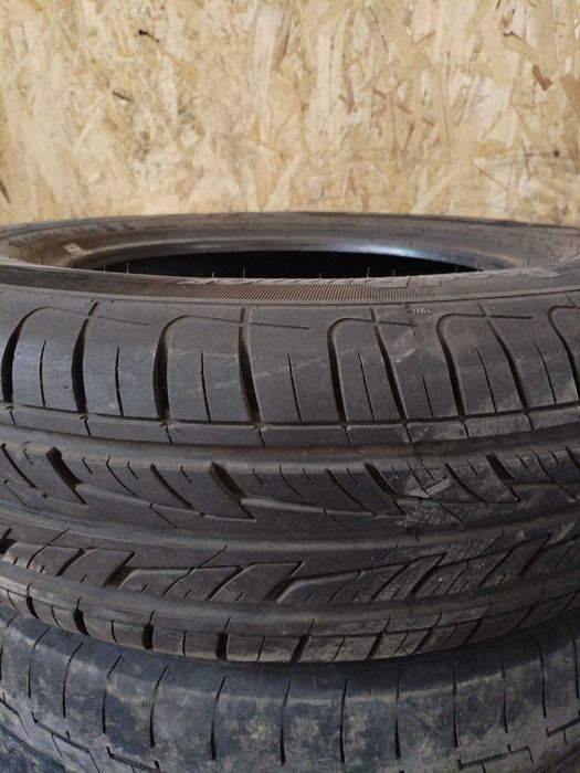 Продам шины  б/у