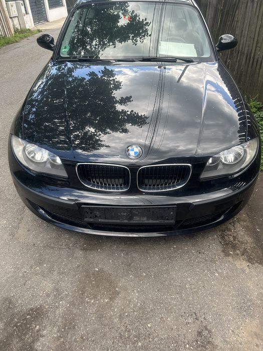 Capota bara faruri bmw e81 e87 an 2009