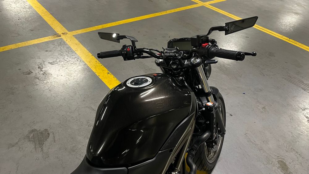 Suzuki SV650 2022