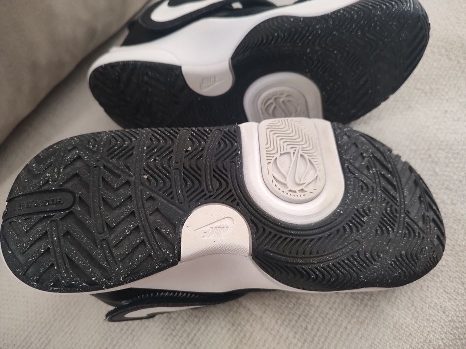 Обувки (маратонки) Nike