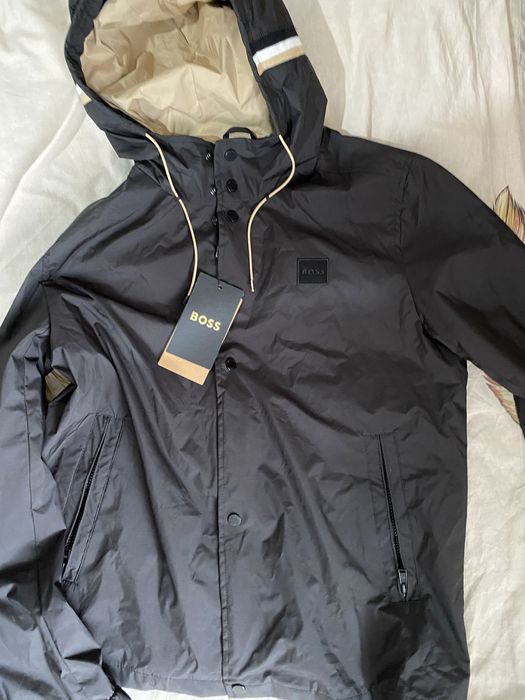 Продам витровки куртки всё оригинал