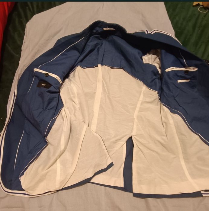 Sacou subțire sport Hugo boss originală M