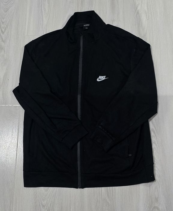 Продаётся мужская олимпийка