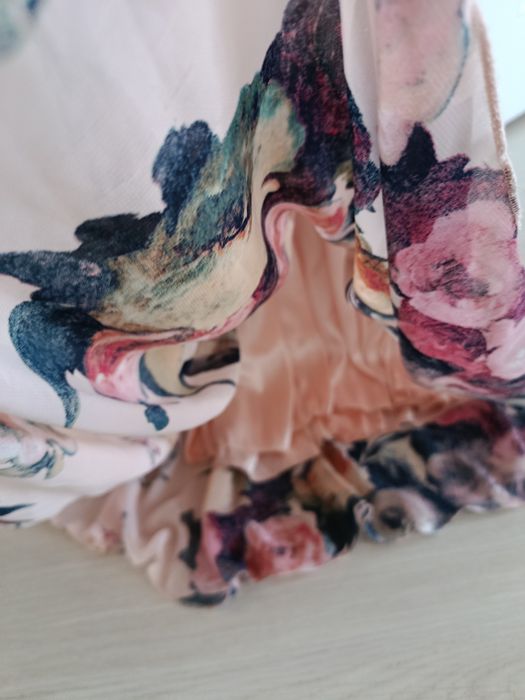 Продам турецкое, шифоновое платье