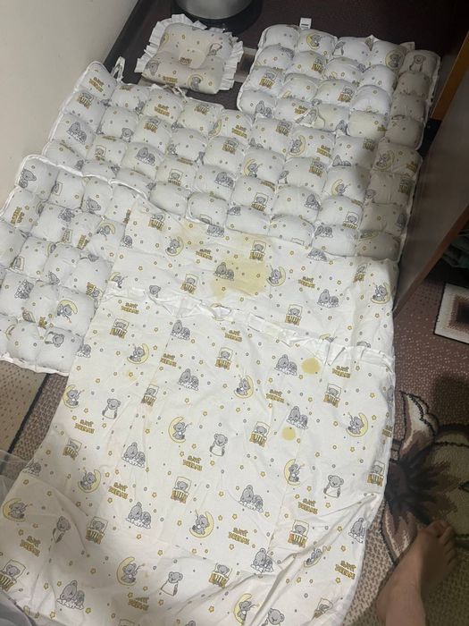 Срочно продаю бортики для кровати
