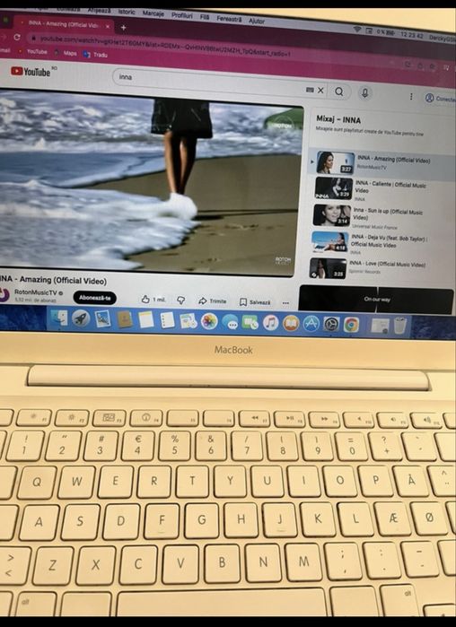 Laptop Apple MacBook