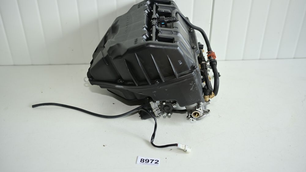 Yamaha YZF R1M 2015 2019 Rampa de injectie cu carcasa filtru de aer