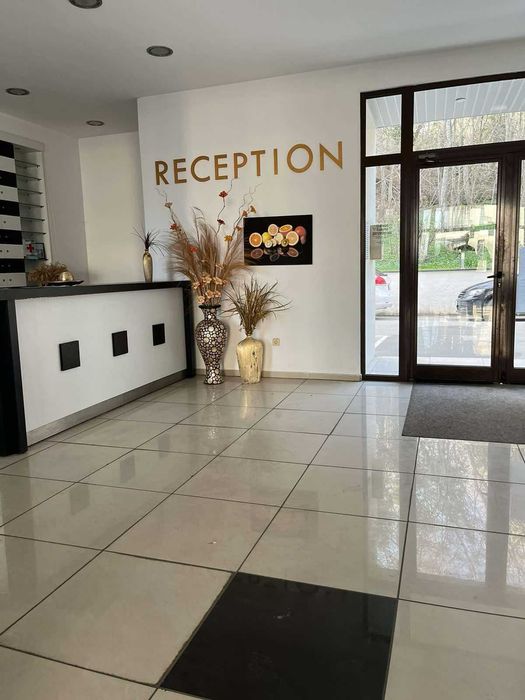 Дава се под наем Двустаен апартамент в к.к. Златни пясъци - 45 кв.м за 408 € - Снимка #9