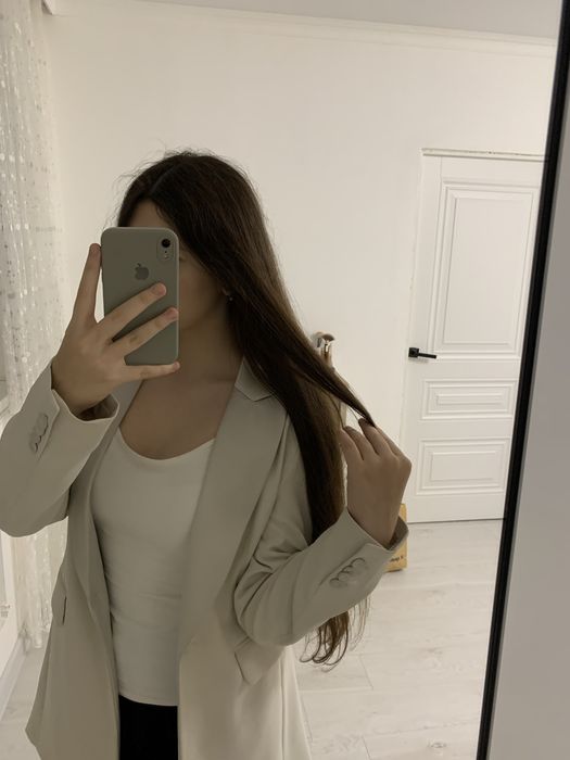 Молочный пиджак H&M