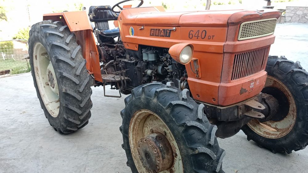 Tractor fiat 640