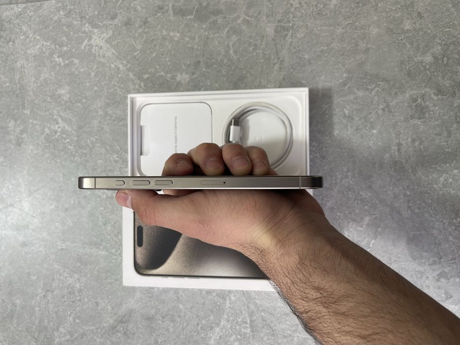 iPhone 15 Pro Max 256GB Natural Titanium