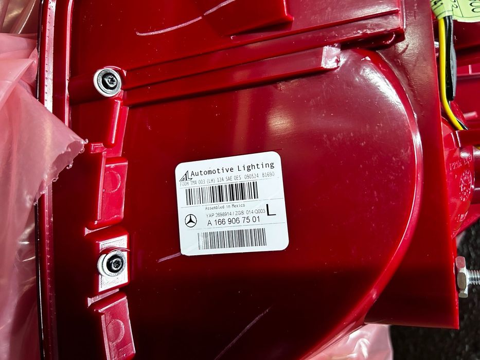 чисто нов ляв стоп(стои в калника) за Меrcedes Benz GL450 4 MATIC