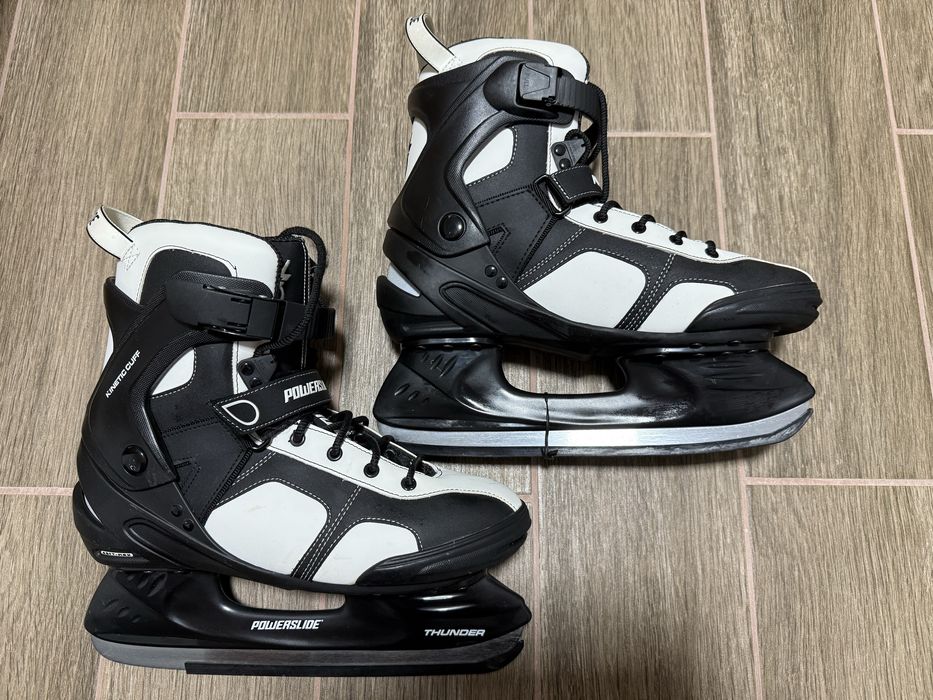 Patine gheață Powerslide Thunder marime 44. Nu fac schimburi.