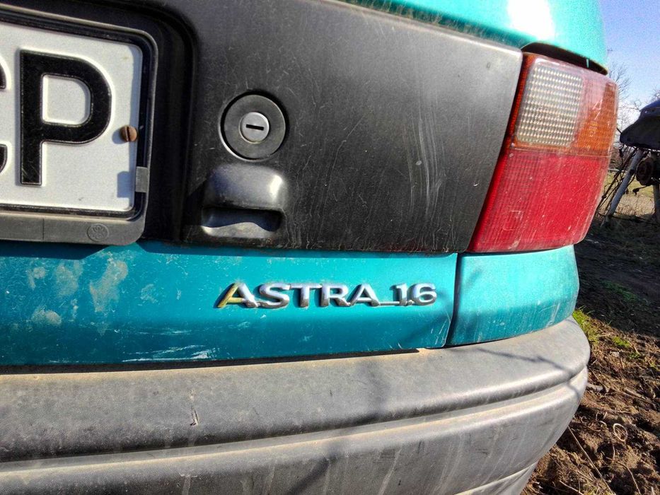 ЧАСТИ Опел АСТРА Ф с 3 врати 1991–1998г. Opel Astra F хетчбек