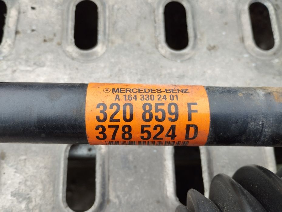 Преден кардан и полуоски Мерцедес ML164, GL164, R251 класа