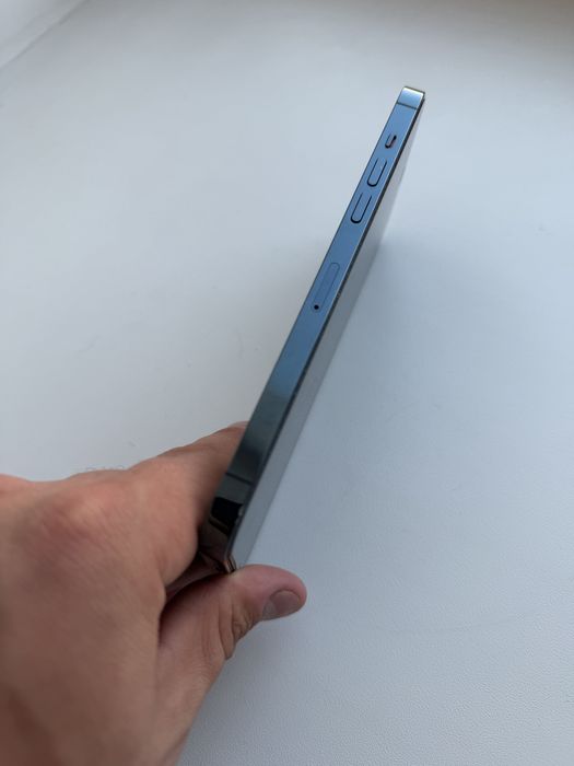 Продам айфон 12 про макс 128 гб