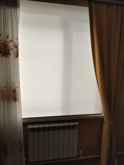 Продам рулонные шторы
