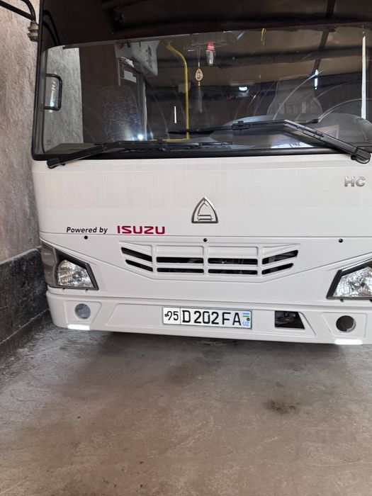 ISUZU NP40 2021yil