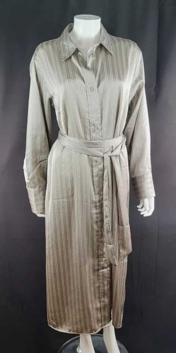 Rochie H&M tip cămașă midi mărime M