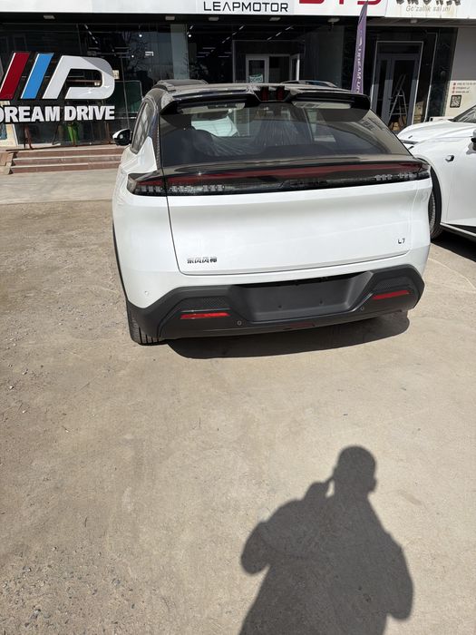 Dongfeng  2025 — 3