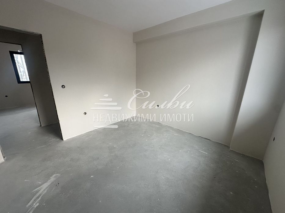 Продава се Тристаен апартамент в Търговище, Вароша - 84 кв.м за 574 €/кв.м - Снимка #3