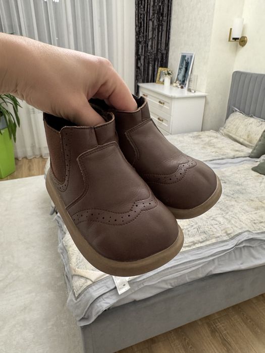 Ботиночки на весну на девочку