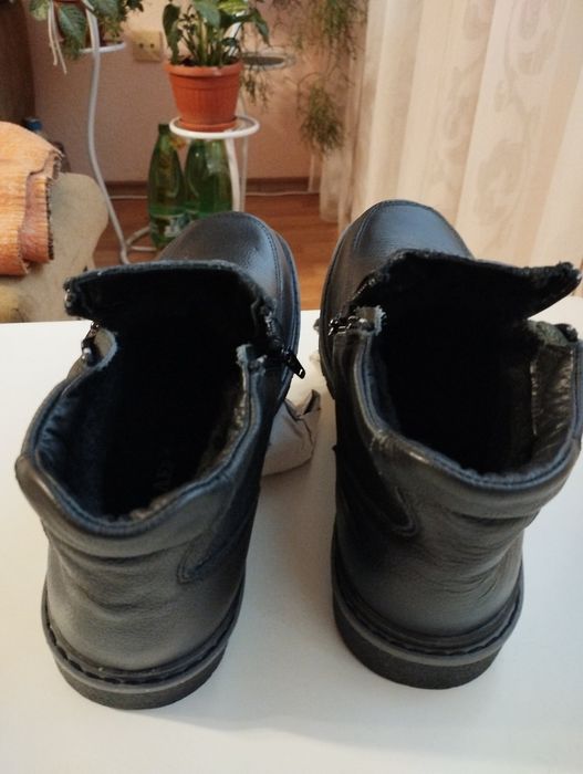 Мъжки боти и работни обувки от естествена кожа