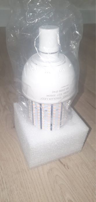 Продам лампочки новые