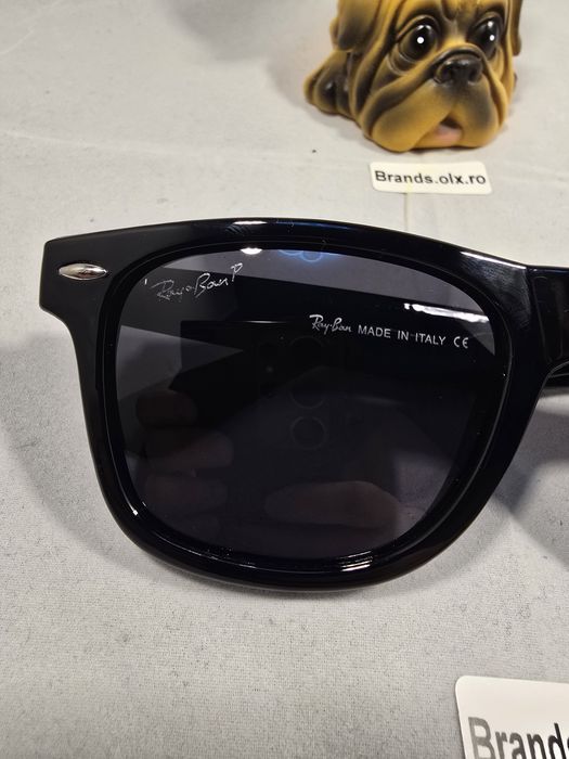 Ochelari de soare polarizati Ray-Ban Wayfarer 2140, rama lucioasa, lentila tenta verde