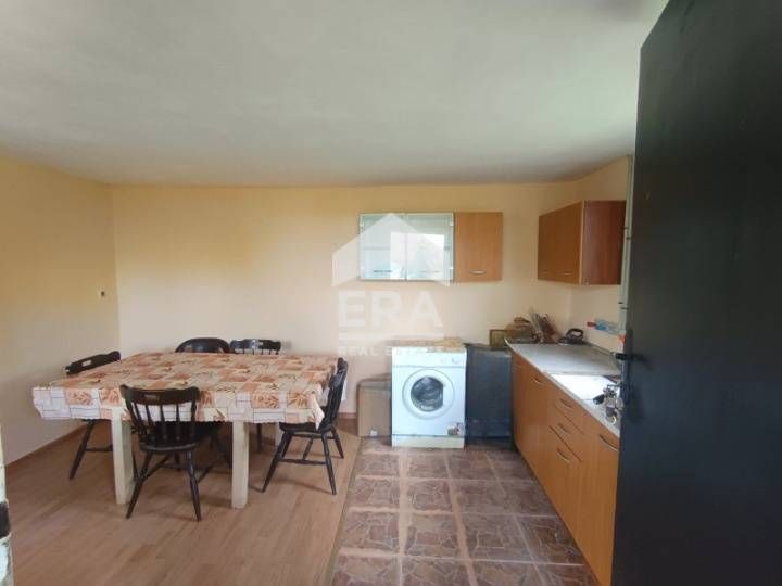 Ексклузивно! Къща с горска панорама във вилната зона на с. Осеново, РЗ