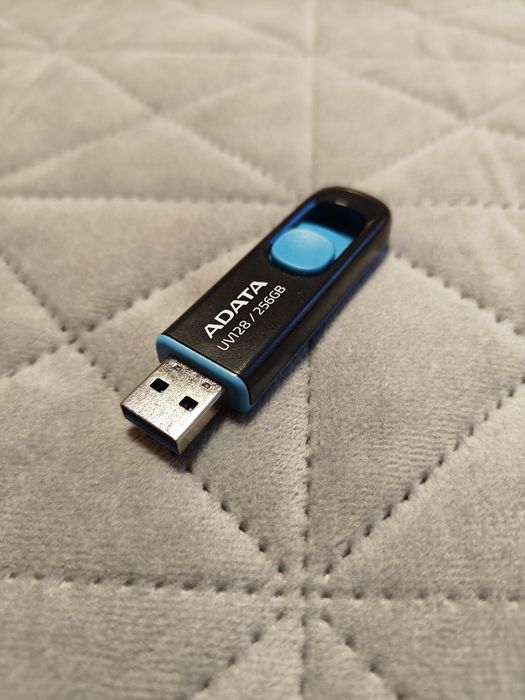 Memorie USB ADATA 256GB, USB 3.2
