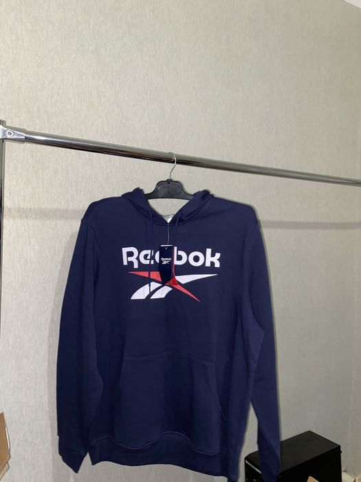Толстовка Reebok,кофта