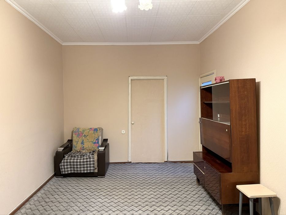 Двухкомнатная 2/3/4 Лисунова 1а, Зеркалка, Кадышева, Школа №151