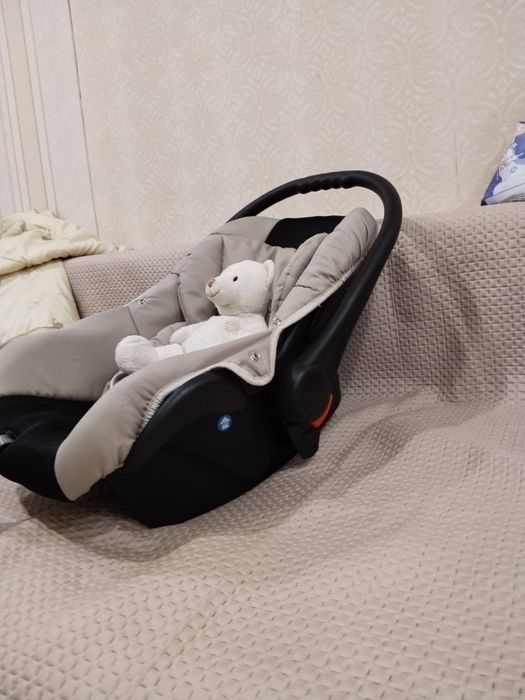 Продам автолюльку