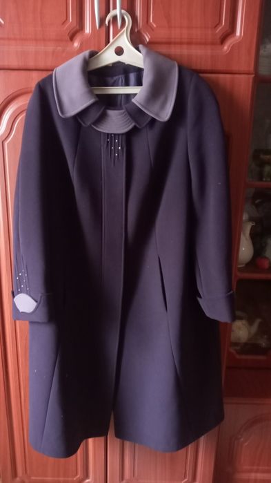 Пуховик,куртка из кожзам и женское кошемированное пальто