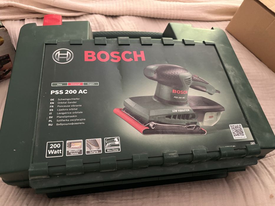 Виброшлайф BOSCH PSS 200 AC 200 W с куфар