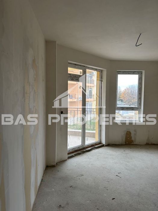 Продава се Тристаен апартамент в с. Нови хан, Област София-област - 98 кв.м за 1684 €/кв.м - Снимка #2