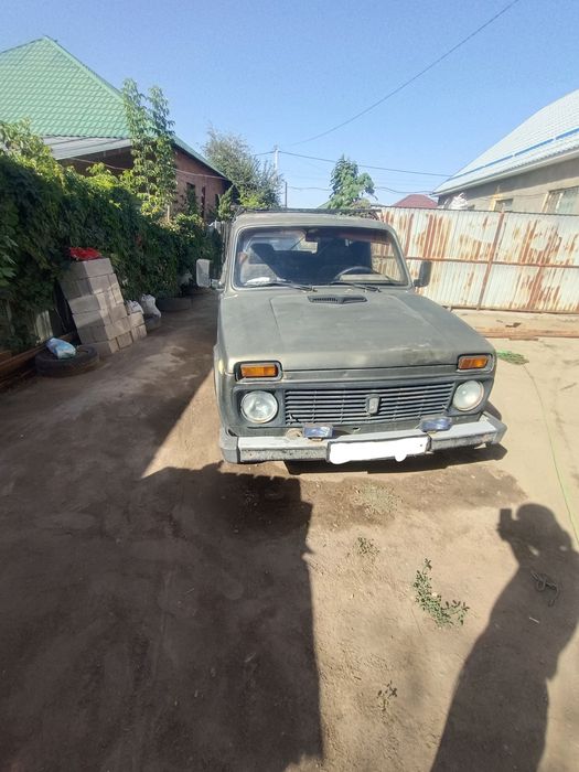 Продам Нива 2121