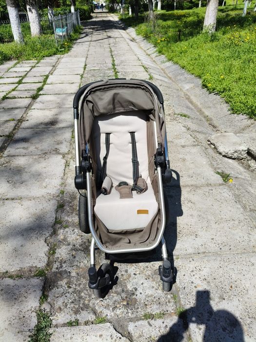 Vând căruț Coccolle Oro