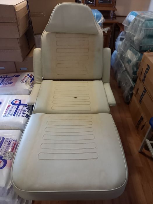 Медицинско - косметологическое кресло