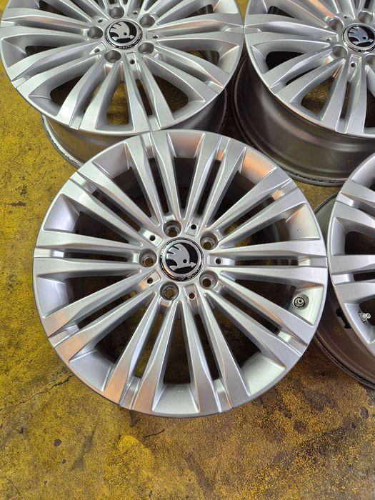 4 Jante Aliaj 5x112 17'' OE VW Golf Passat Caddy Touran Sharan Tiguan T-Roc / Skoda Superb Octavia Kodiaq Karoq 2025