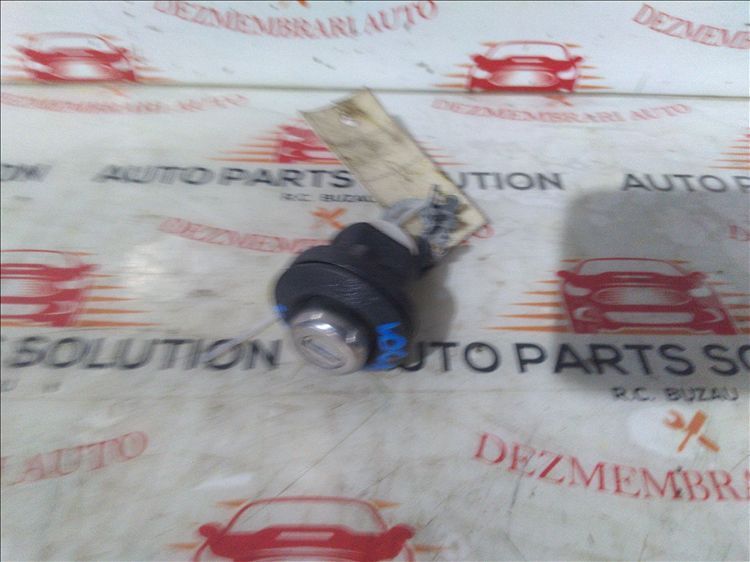 butuc portbagaj dacia logan an fabr. 2015