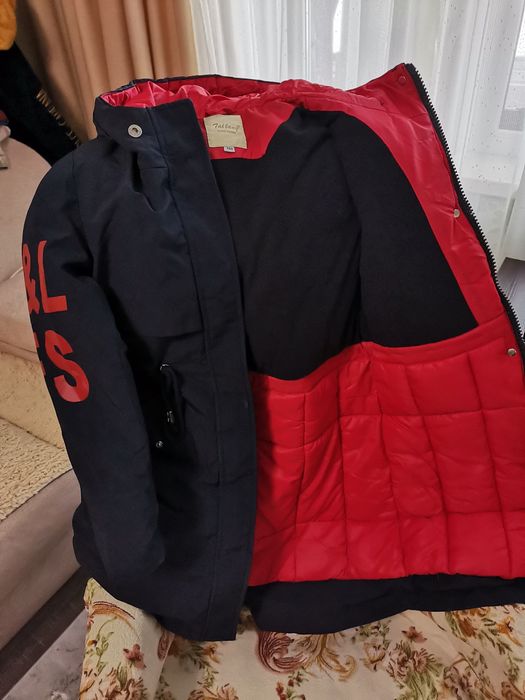 Куртка на девочку