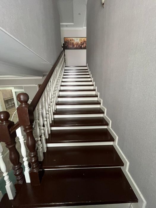 Продам 2 х. Эт. Дом р-н Келешек