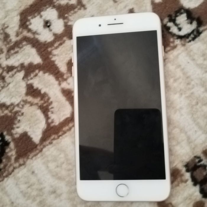 Продаю или обмен iPhone 8 Plus