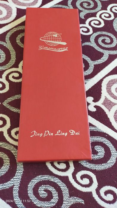 Мужской галстук.