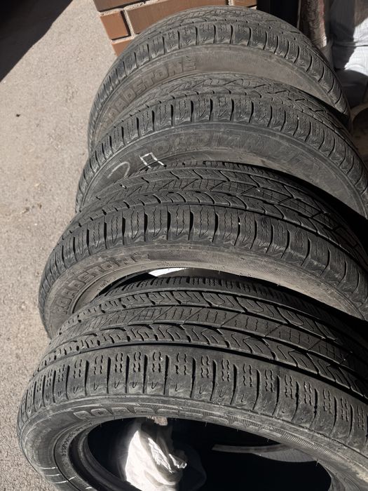 Продаю шины летние на 18