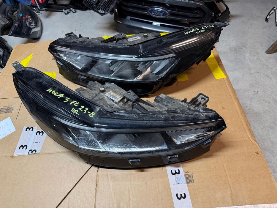 Far stanga / dreapta Ford Kuga Mk3 Facelift 2023/2024/2025