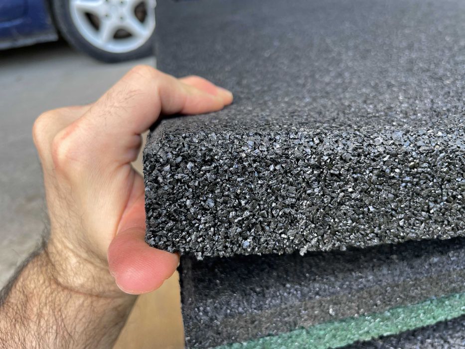 Настилка за фитнес зали 100/100 см с гладка повърхност